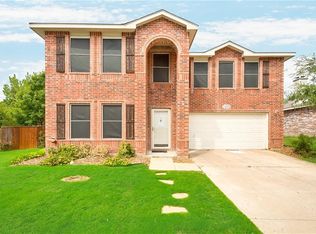 1105 Silent Star Ln, Denton, TX 76210