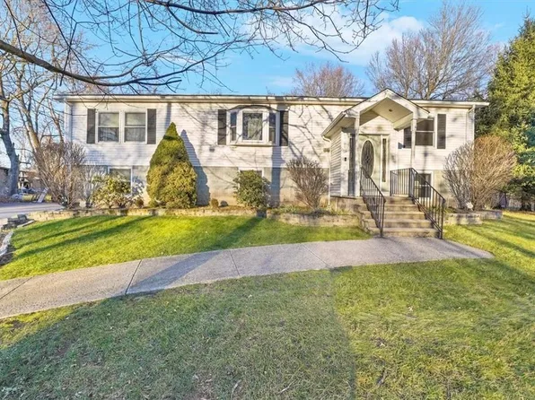 5 Jane Court, Monroe, NY 10950