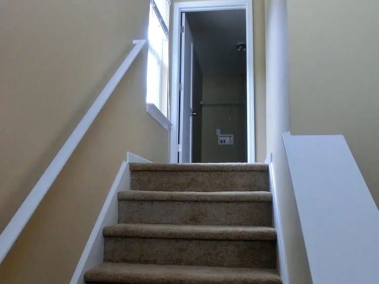 15713 Lakepoint Forest Dr — Photo 43