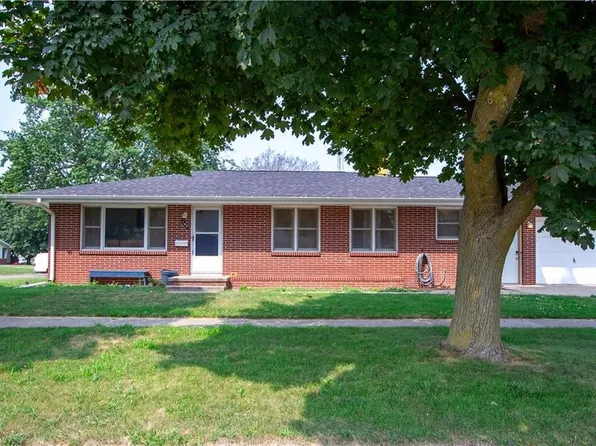 102 N Iowa St, Knoxville, IA 50138