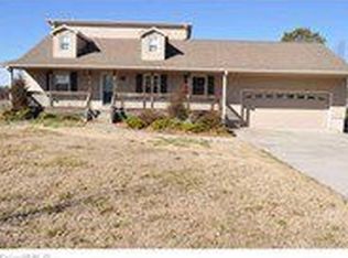 2318 Pine Meadow Dr, Kernersville, NC 27284