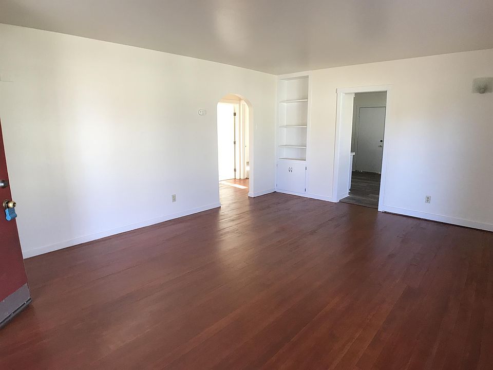 1st image of 111 North St