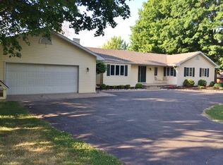407 Sunset Shrs, Kendallville, IN