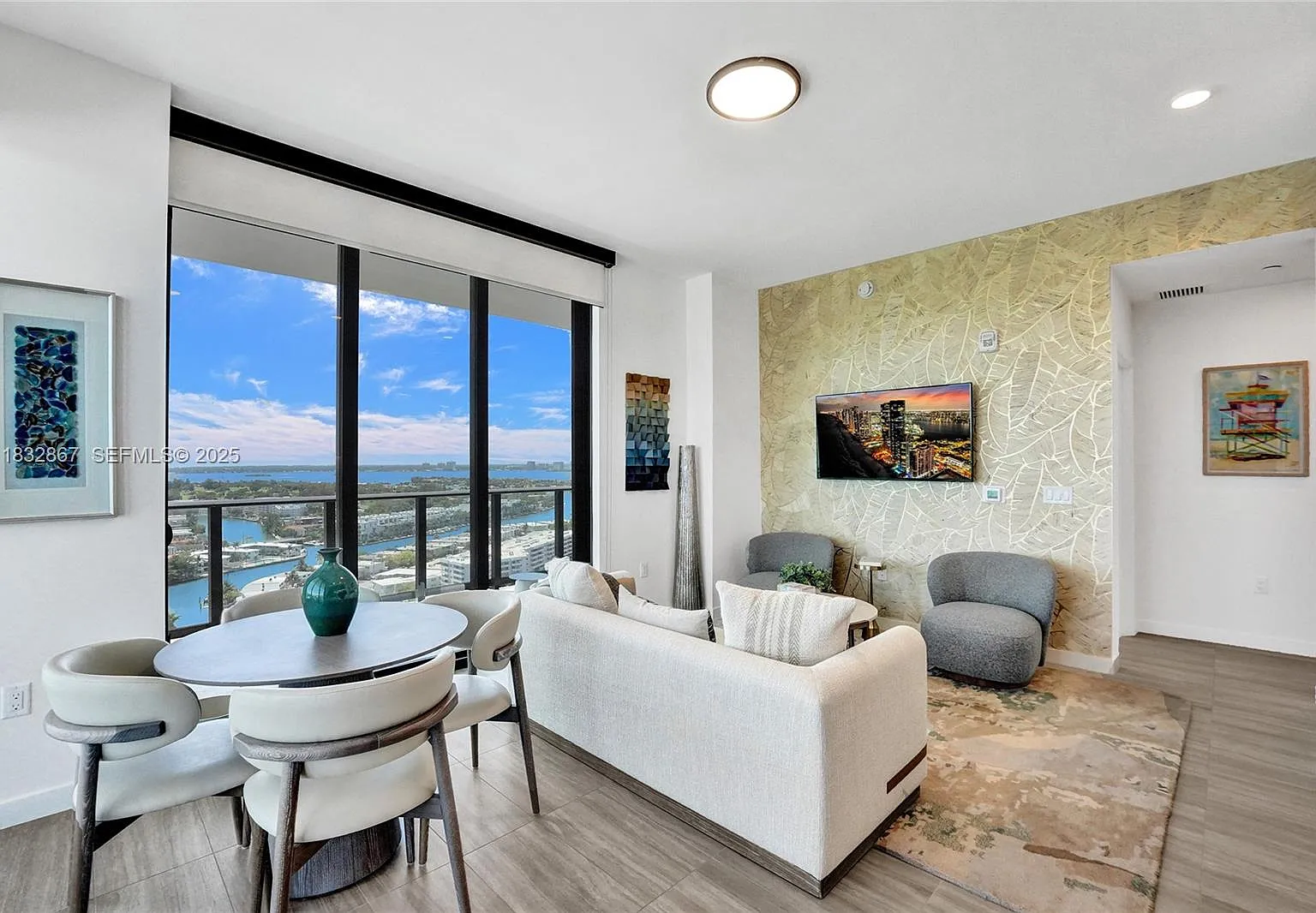 2 bed, $11,000 — Photo 4