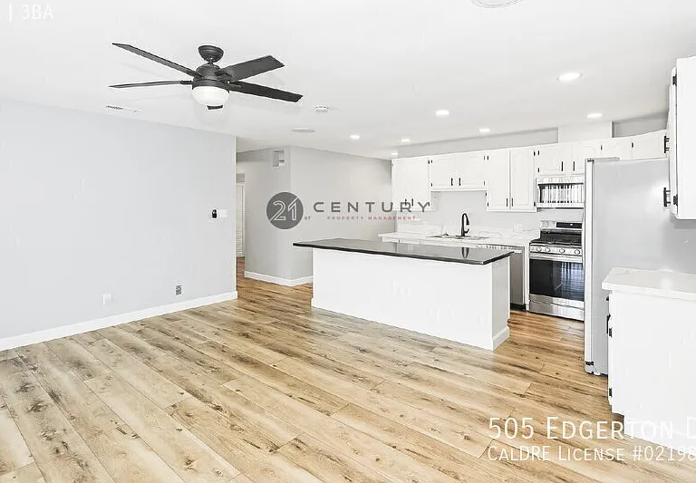 505 Edgerton Dr — Photo 9