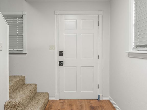 2nd image of 2090 Bellevue Rd