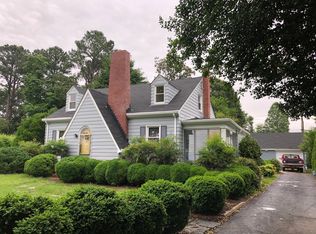 6011 Rois Rd, Richmond, VA 23227