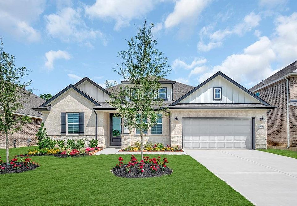 1st image of 18634 Eastwood Ridge Ct