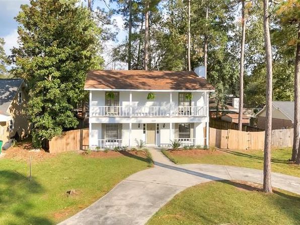 2327 Butterfly Ct