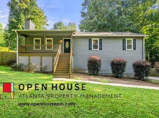 535 Hardy Cir, Dallas, GA 30157