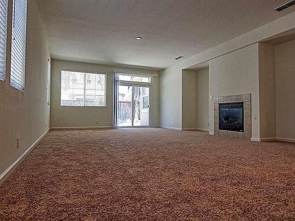 2nd image of 2388 Golden Leaf Ln