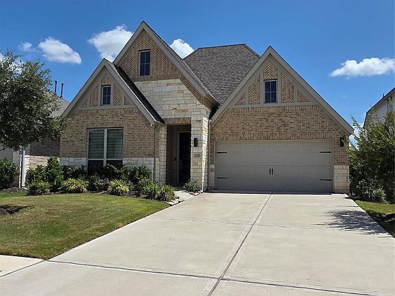 2nd image of 29439 Pearwood Dr