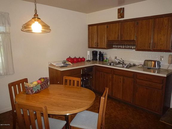4th image of 3009 Glenhaven Ave