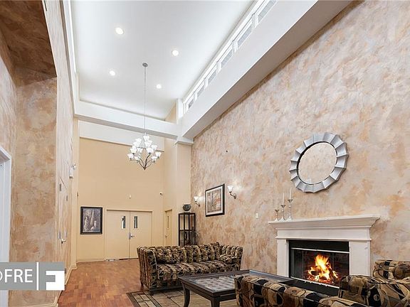 3rd image of 1952 Bergen Ave APT 3E
