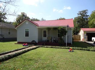 1907 Palos St, Athens, TN 37303