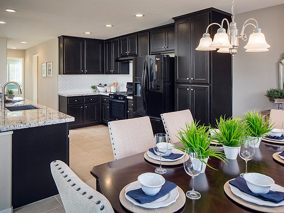 Pine River Estates in Visalia