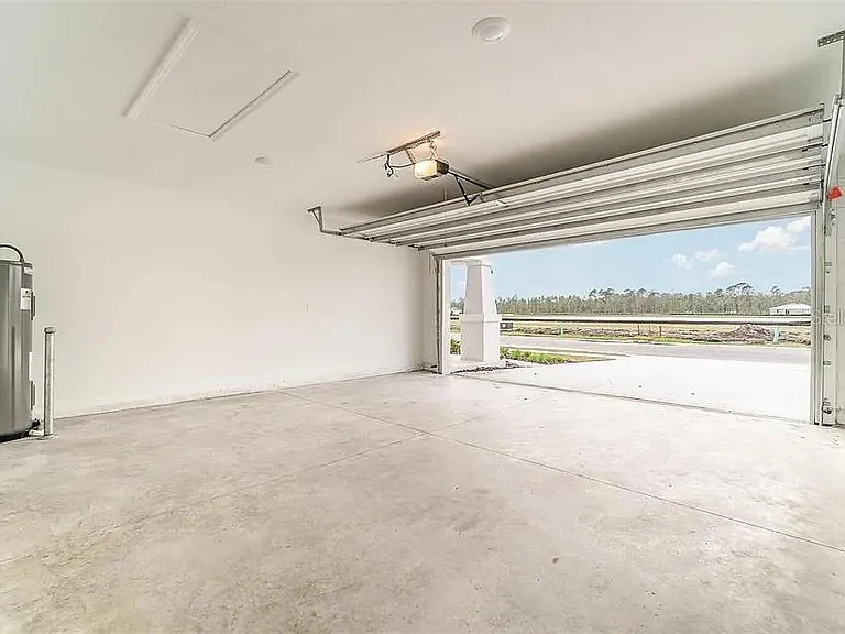 2220 Green Valley St — Photo 14