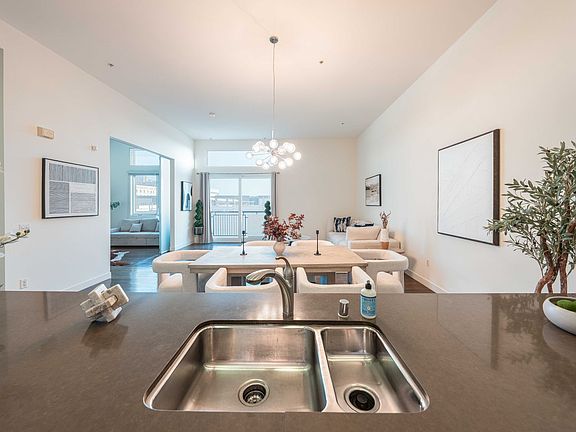 4th image of 1234 Wilshire Blvd APT 612