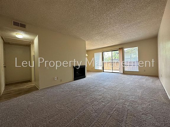 5th image of 1019 Fulton Ave #136