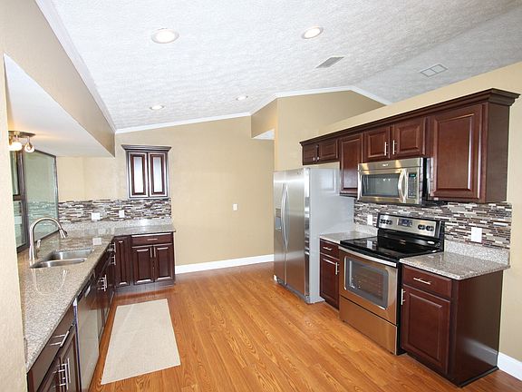 5th image of 5596 NW Manville Drive