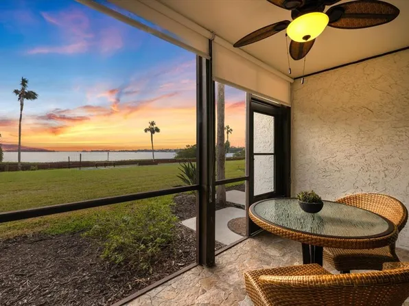 1610 Stickney Point Rd #1, Sarasota, FL 34231