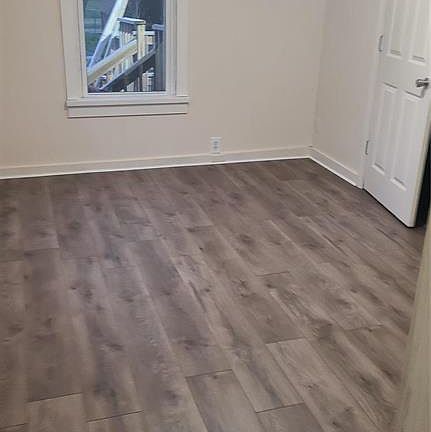 5th image of 1601 Olive St