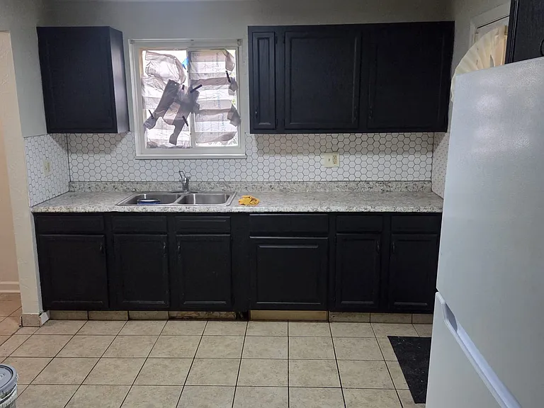 23823 Banbury Cir #1 — Photo 1