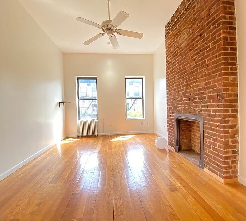 1st image of 295 E 10th St #16