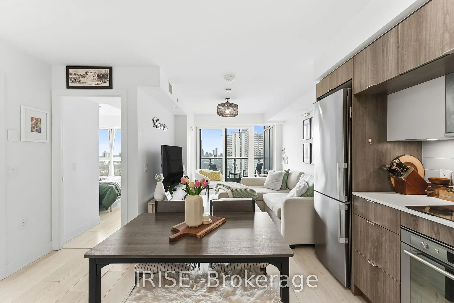 585 Bloor St E #2019 photo 1