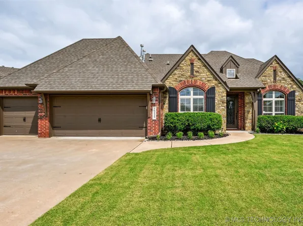 16425 E 49th St, Tulsa, OK 74134
