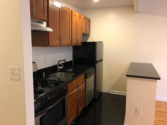 Rented by One New York Realty Inc | media 19