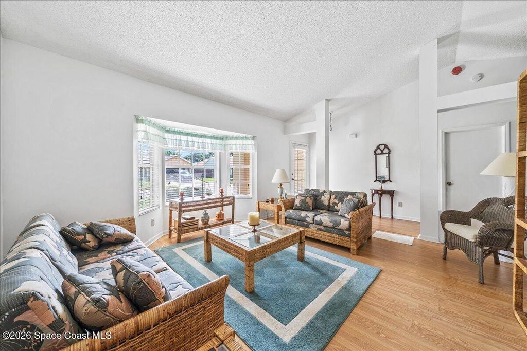 3353 Lake View Cir, Melbourne, FL - More