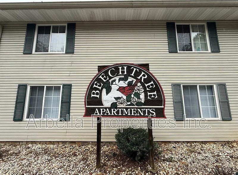 2 bed, 1.0 bath, 790 sqft, $1,150 — Photo 1