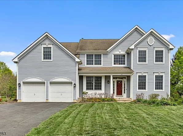 17 Spyglass Rd, Montgomery Twp., NJ 08558