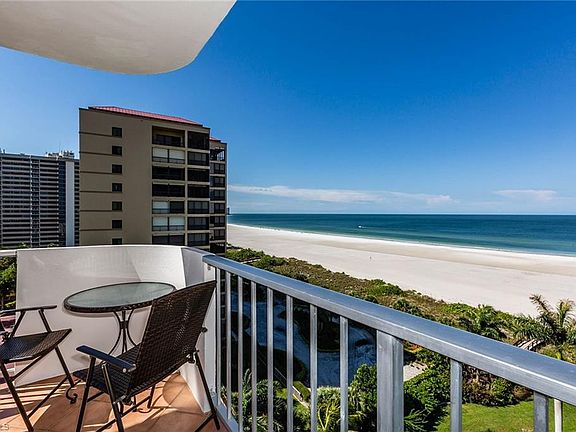 2nd image of 140 Seaview Ct APT 1006