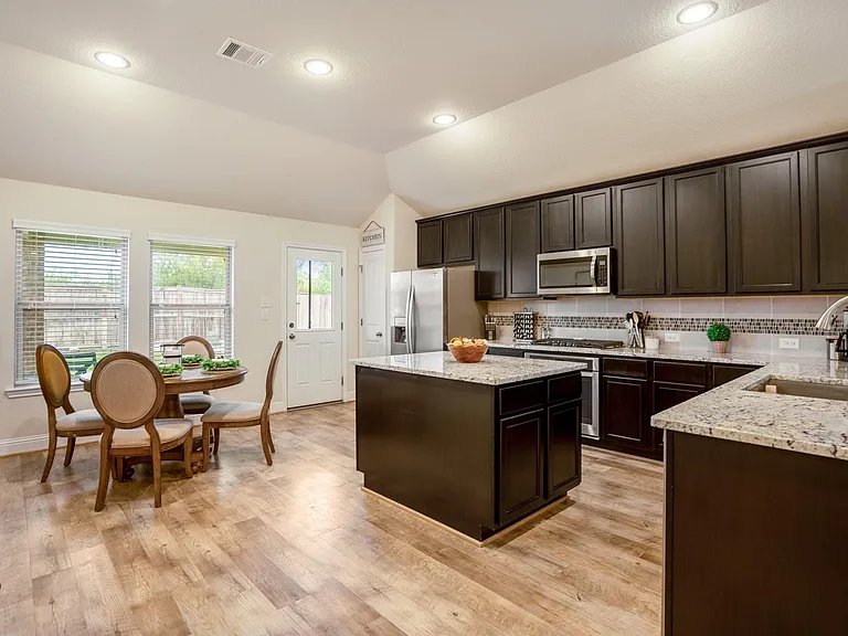 4115 Steven Falls Ct — Photo 16