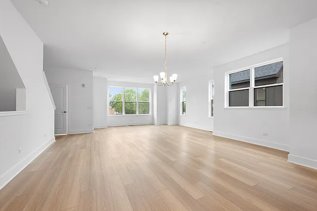 8375 Mulberry Ave — Photo 11