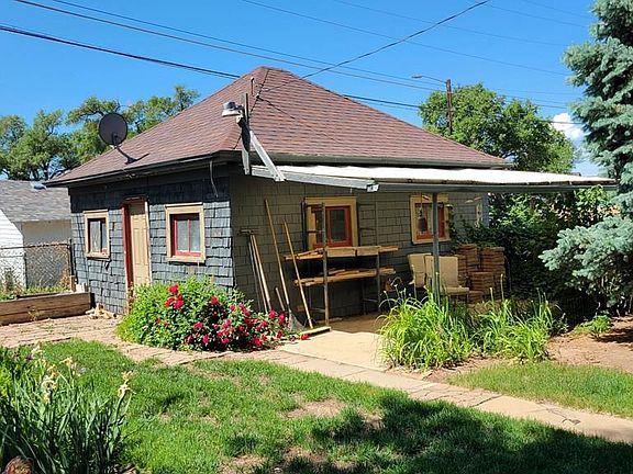 2nd image of 1002 E 8th St