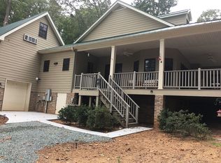 280 Lakeview Dr, Sanford, NC 27332