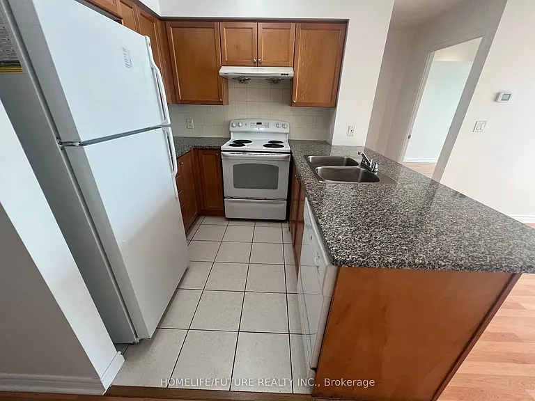 68 Grangeway Ave #1501 — Photo 17