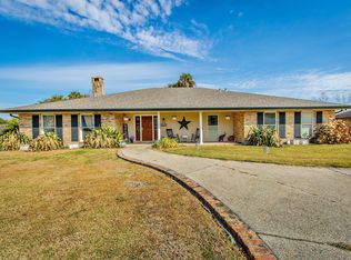 4011 Kerr Dr, Bourg, LA 70343