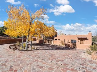 11 Lavadero Rd, Santa Fe, NM 87506