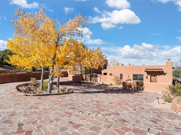 11 Lavadero Rd, Santa Fe, NM 87506