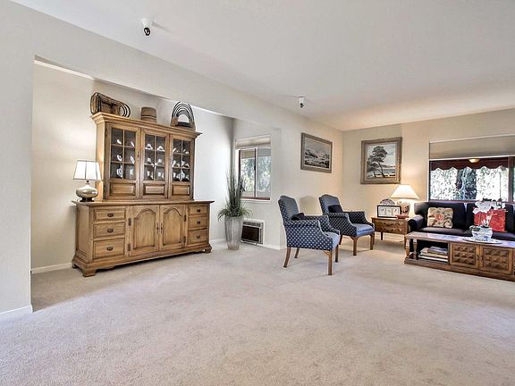3rd image of 439 Alberto Way Unit A207
