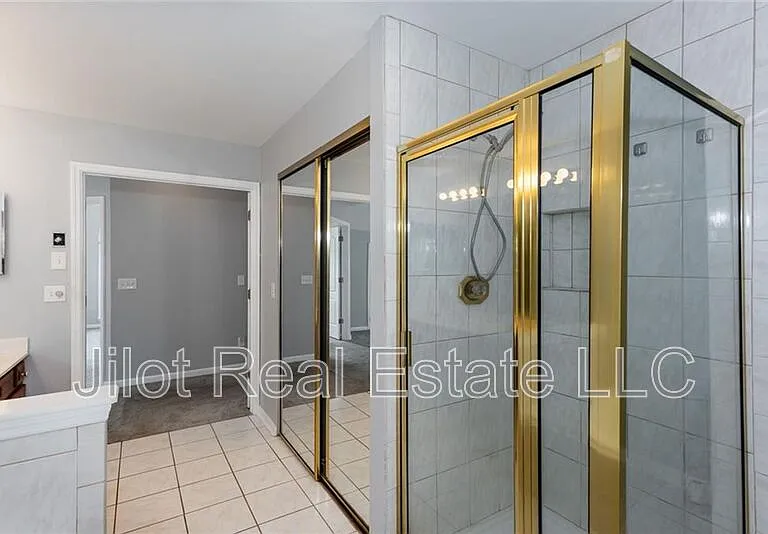 483 Mountain Oaks Pkwy — Photo 25