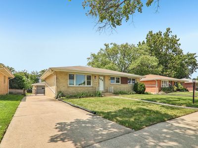 812 N Lincoln St, Addison, IL, 60101