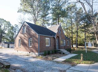 2107 Bolton Rd NW, Atlanta, GA 30318