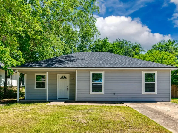 1138 Alvarado St, Cleburne, TX 76031