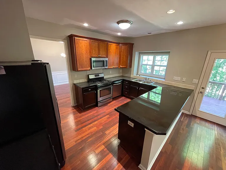 10704 Copper Ridge Dr — Photo 5