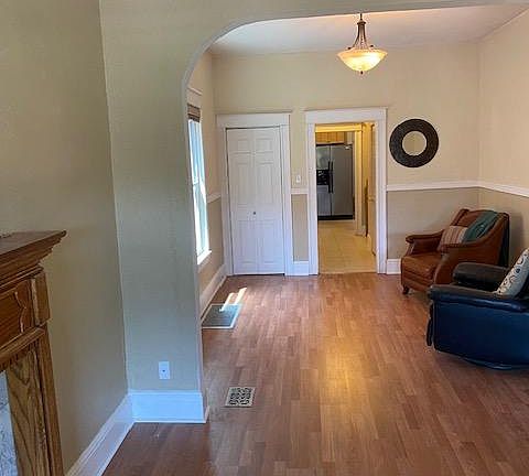 5th image of 2933 N Josephine St